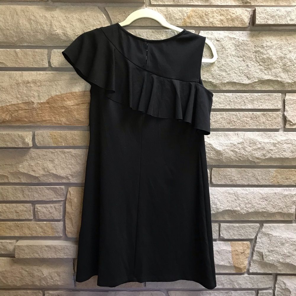 Goelia Asymmetrical Sleeve Knit Mini Dress Black Small 4 Nwt — image 3 of 8